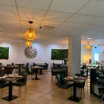 호텔 Le Regina Et Restaurant Canet-plage 3*
