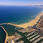 Le Regina Et Restaurant Canet-plage 3* 카네트