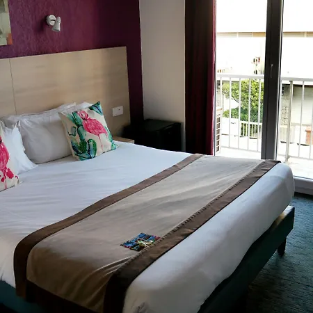 Le Regina Et Restaurant Canet-plage Hotel 3*