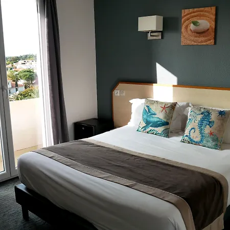Le Regina Et Restaurant Canet-plage Hotel 3*