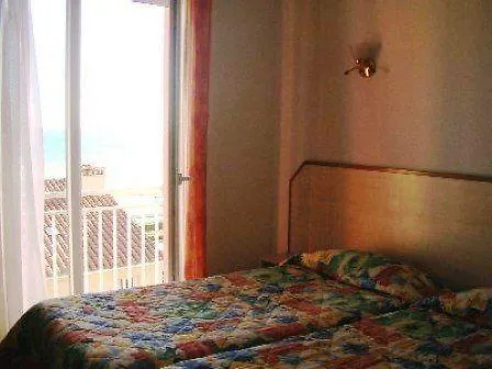 Hotel Le Regina Et Restaurant Canet-plage Canet-en-Roussillon