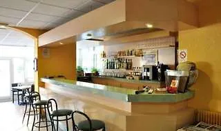 Le Regina Et Restaurant Canet-plage Hotel 3*