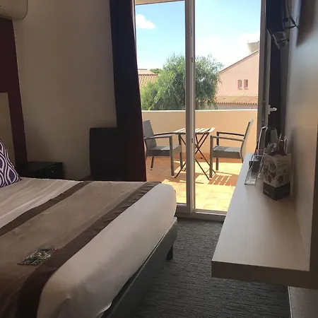 Le Regina Et Restaurant Canet-plage Hotel 3*