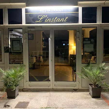 Le Regina Et Restaurant Canet-plage Hotel 3*