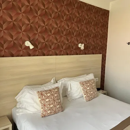 호텔 Le Regina Et Restaurant Canet-plage 카네트