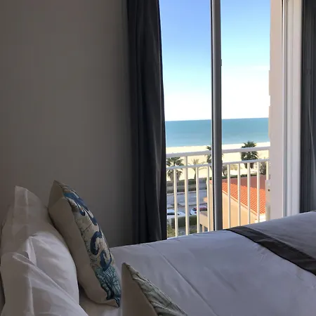 Le Regina Et Restaurant Canet-plage Hotel