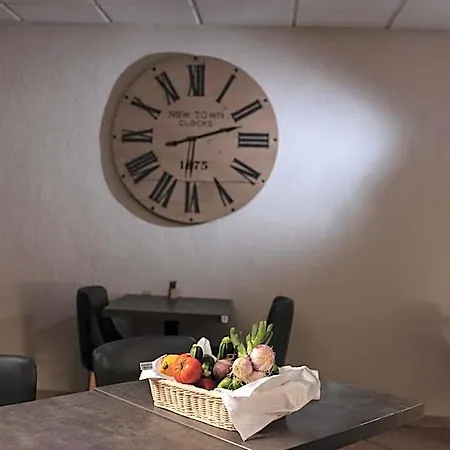 Hotel Le Regina Et Restaurant Canet-plage Canet-en-Roussillon