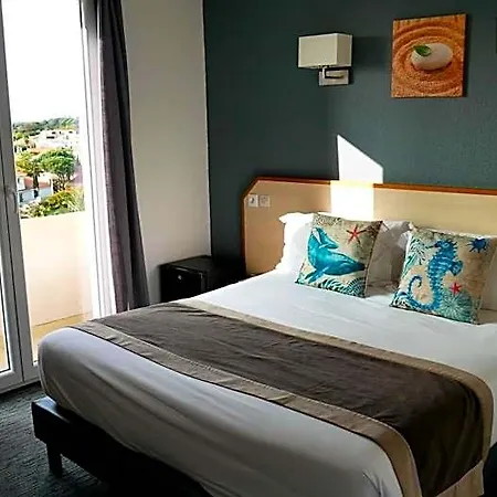Hotel Le Regina Et Restaurant Canet-plage