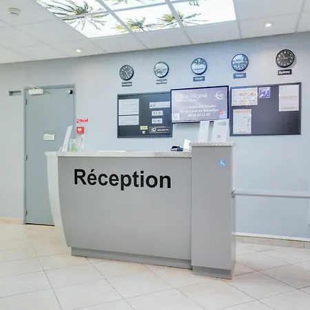 Le Regina Et Restaurant Canet-plage Hotel 3*